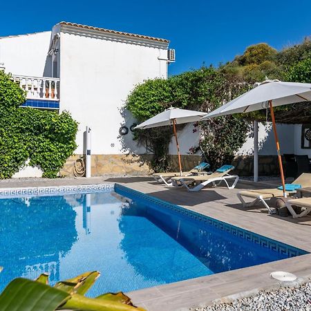 Campo Agave Luxury Tents Sayalonga Exterior photo