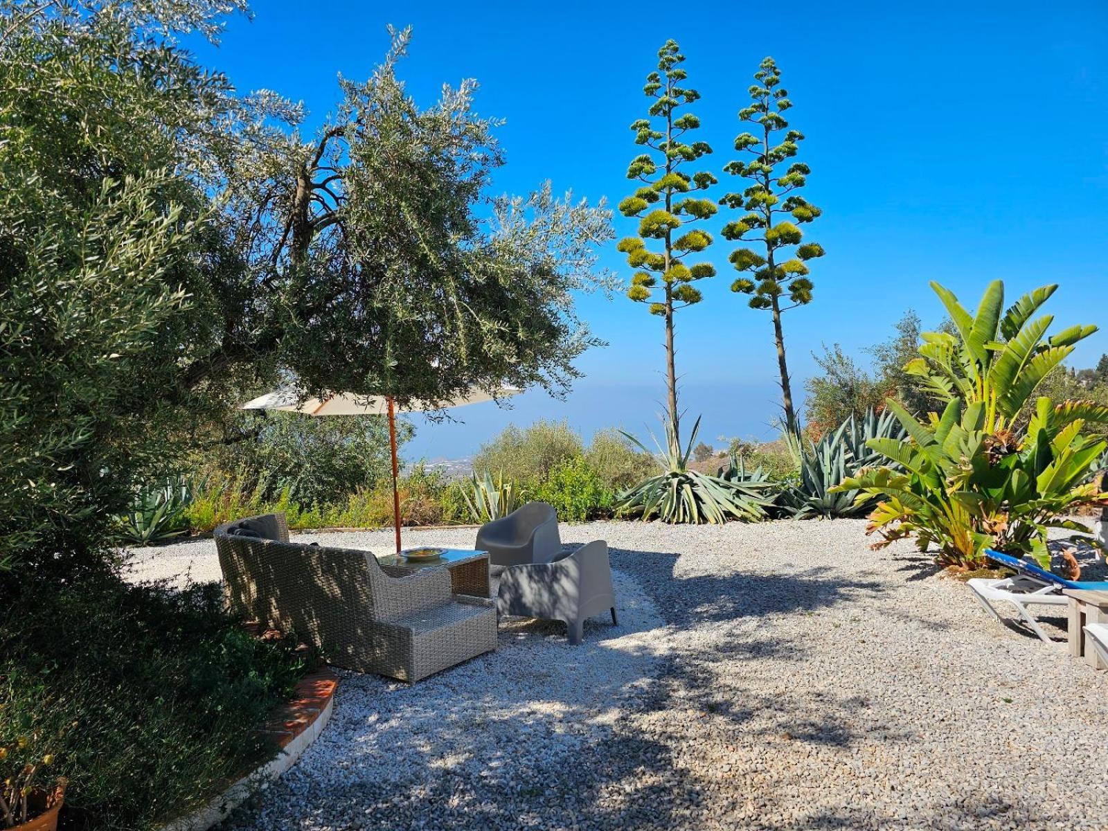 Campo Agave Luxury Tents Sayalonga Exterior photo