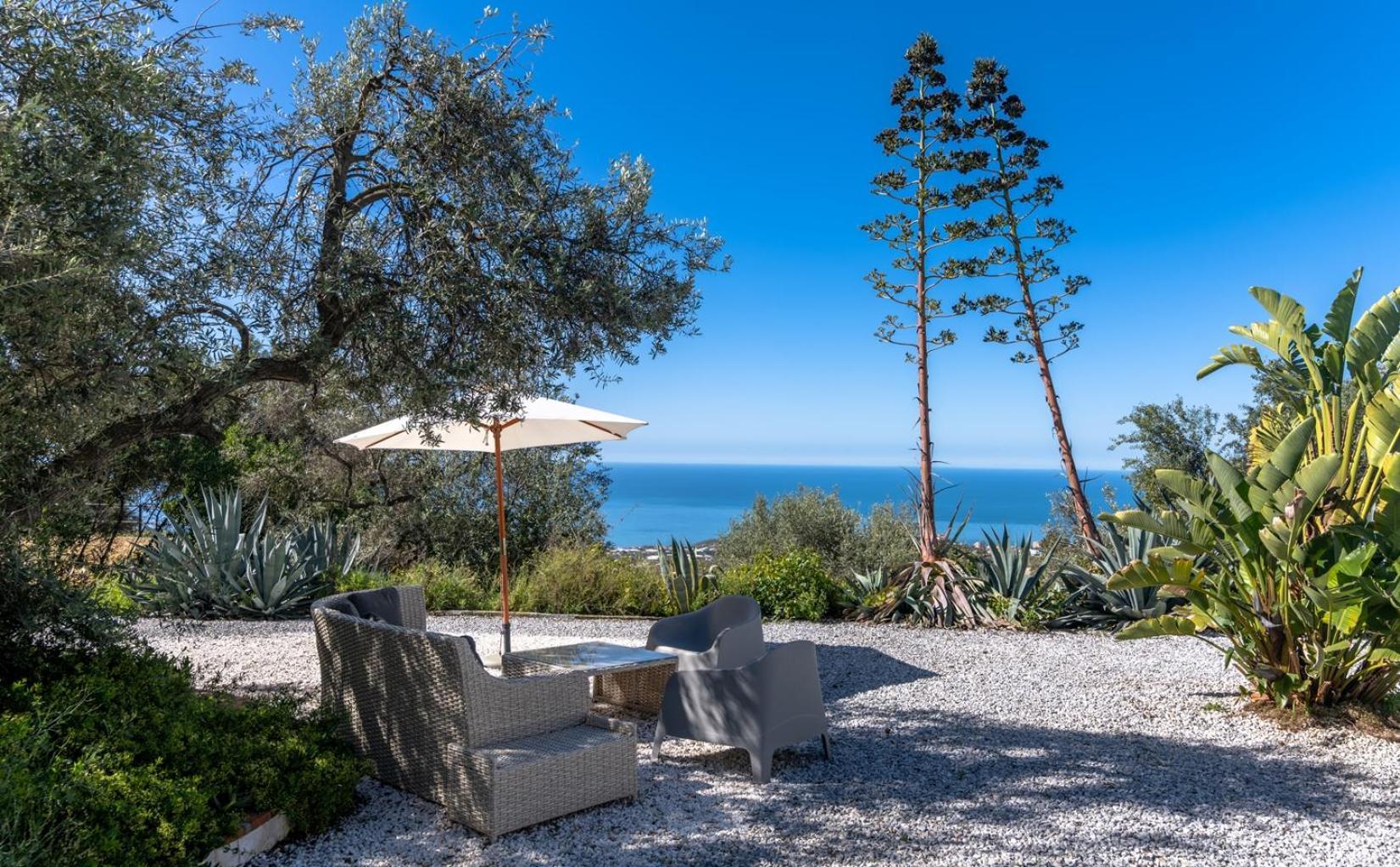 Campo Agave Luxury Tents Sayalonga Exterior photo