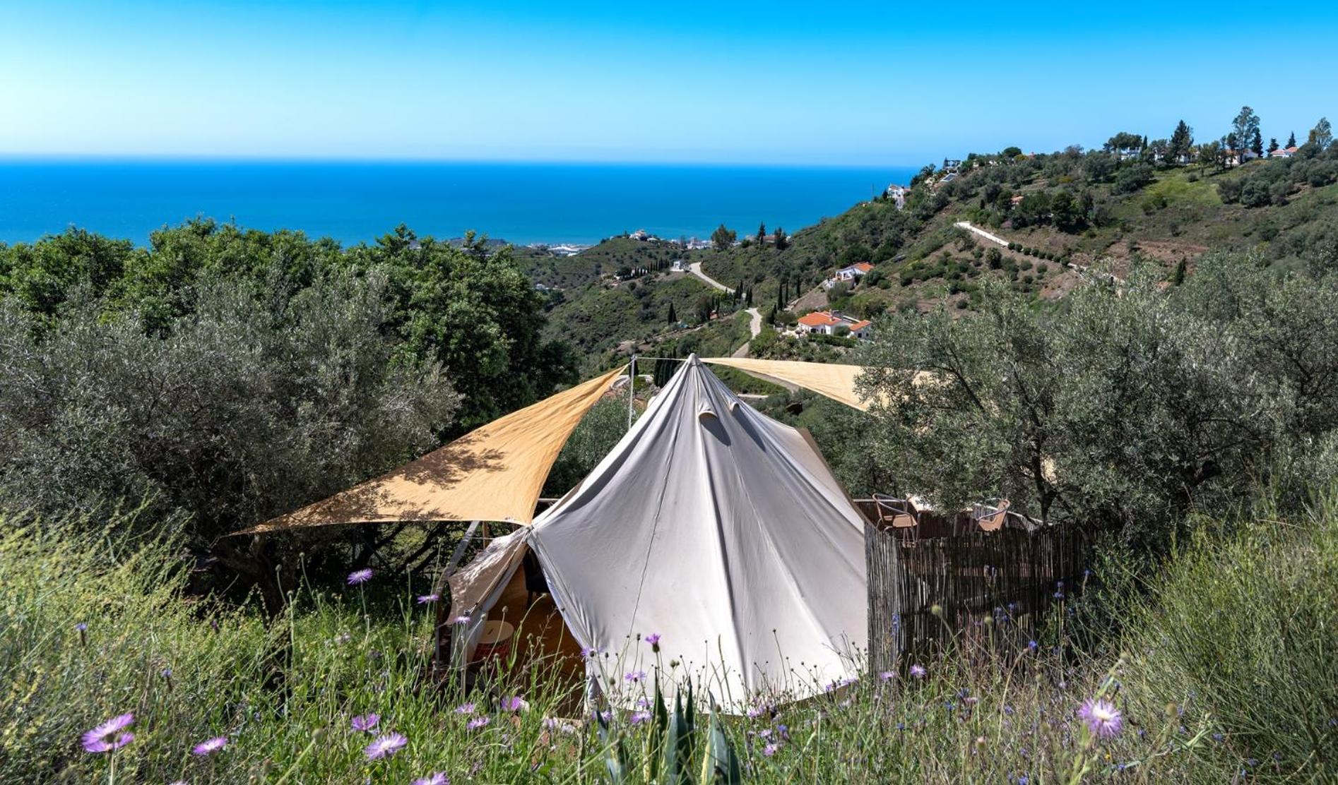 Campo Agave Luxury Tents Sayalonga Exterior photo
