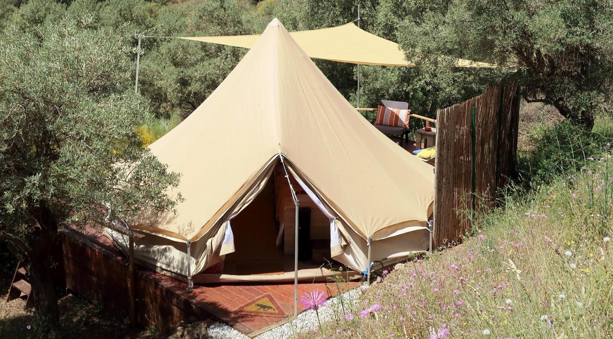 Campo Agave Luxury Tents Sayalonga Room photo